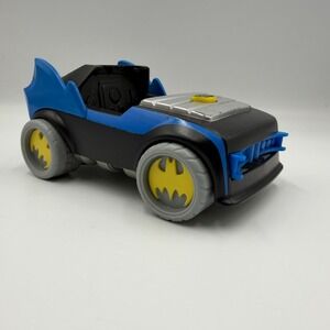 Mattel 2007 Batman Batmobile Toy Car Black Blue M5650 DC Comics Action Vehicle